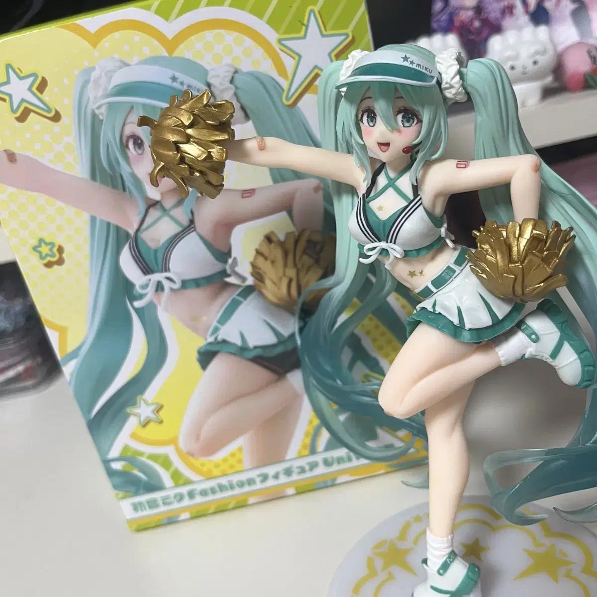 

Hatsune Miku Cheerleader Figure
