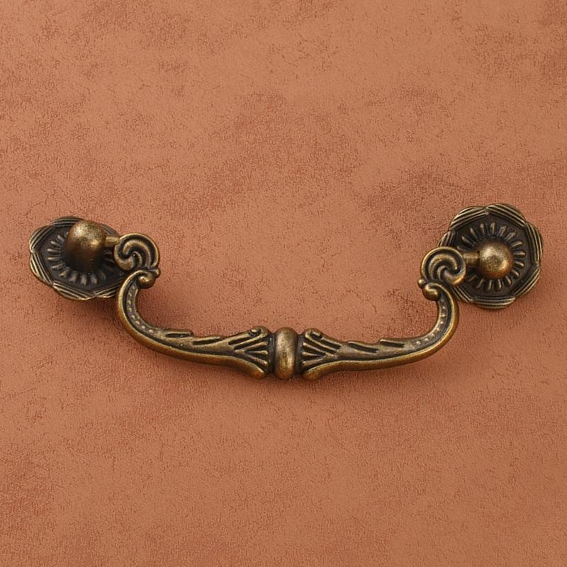 Comfortable Hold bronze Furniture Pulls 86mm Hole Center Traditional Designs Easy to Use Suitable Living Room Bedroom