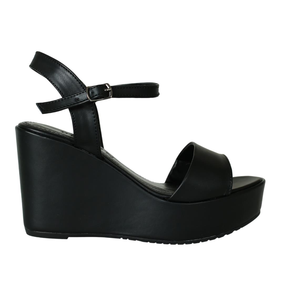 

Женские туфли из веганской кожи на танкетке 39