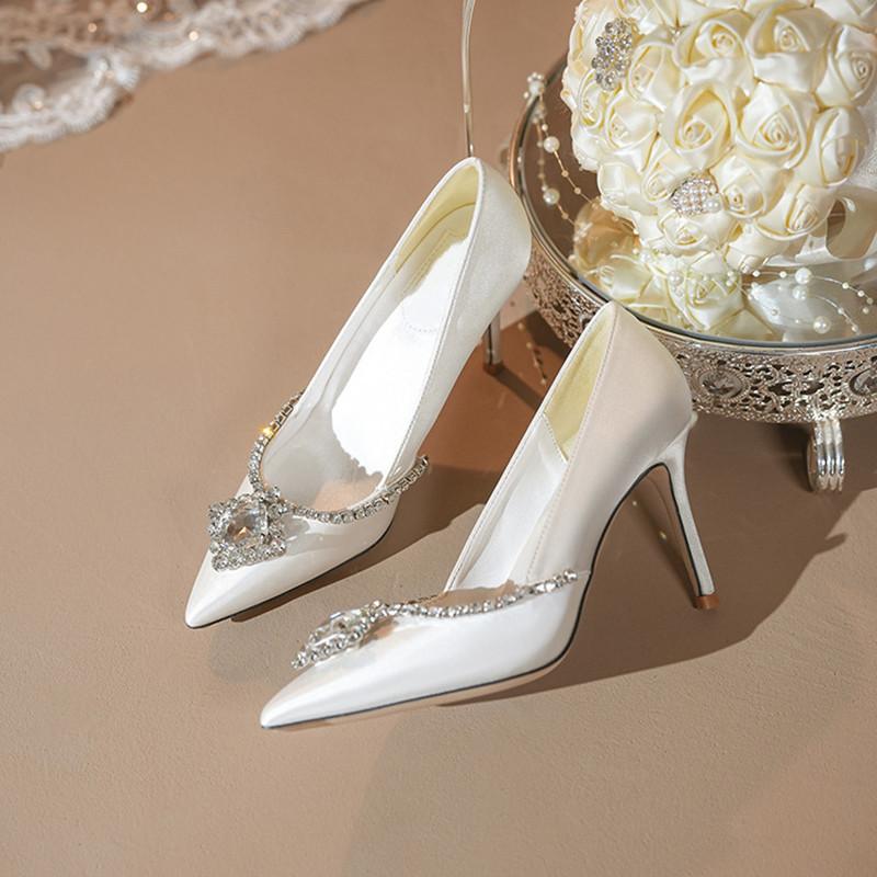 Fashion Luxury Rhinestones Satin Women Pumps Spring Summer Fashion Pointed toe Office Lady High heels Female Wedding Bridal Dress Shoes
