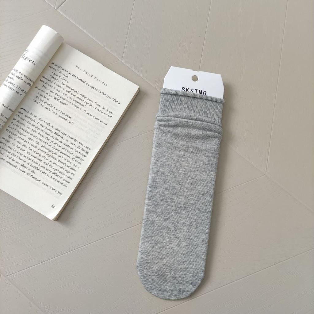 Solid Color Straight Plate Crimped Cotton Socks College Style New Product Medium Tube Socks Quality Stacking Socks
