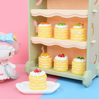 Bebek ve Peluş Oyuncaklar – Oyuncak bebek evleri ve aksesuarları