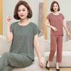 Fashionable Summer Outfit Set for Middle-aged Moms: Stylish Round Neck Short-Sleeve Top & Plus Size Two-Piece Set