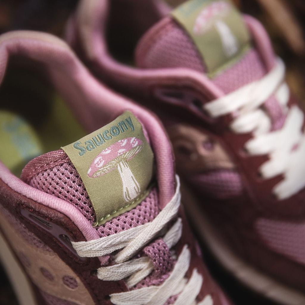 SAUCONY Shadow 6000 Mushroom Pack Unisex Sneakers Red Burgundy S70747-2