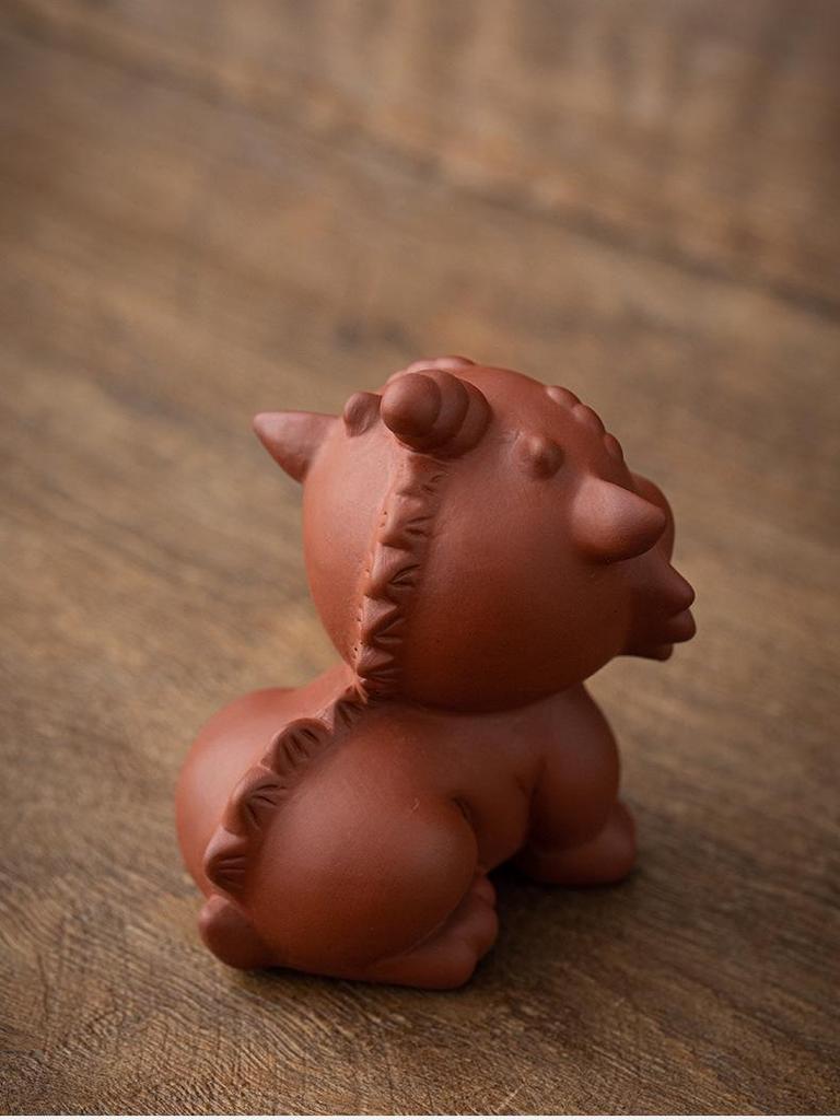 Guochao Pixiu Zisha Tea Pet Ornament - Creative, Cute, and Wealth-Attracting Tea Table Decoration
