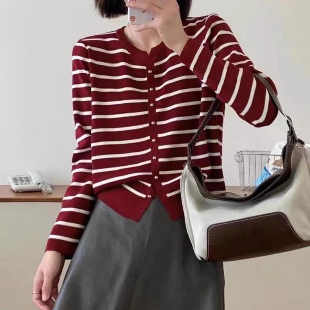 Autumn New Short Cardigan Striped Fashion Women's Crew Neck Knitted Long-sleeved Sweater Bottoming Shirt Tide