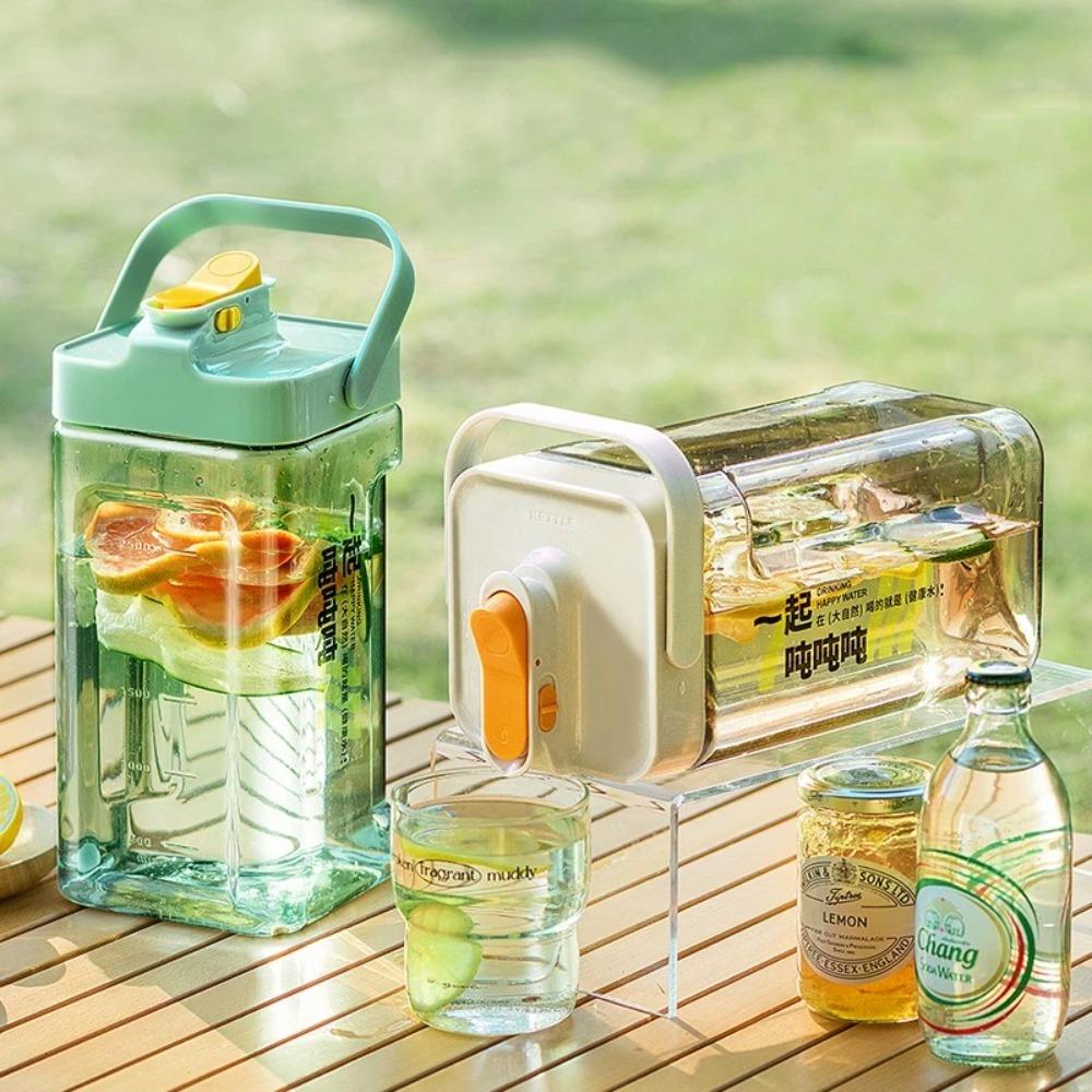 

Large Capacity Iced Beverage Dispenser Kettle Drinking Bottle New Fruit Tea Bucket Kitchen