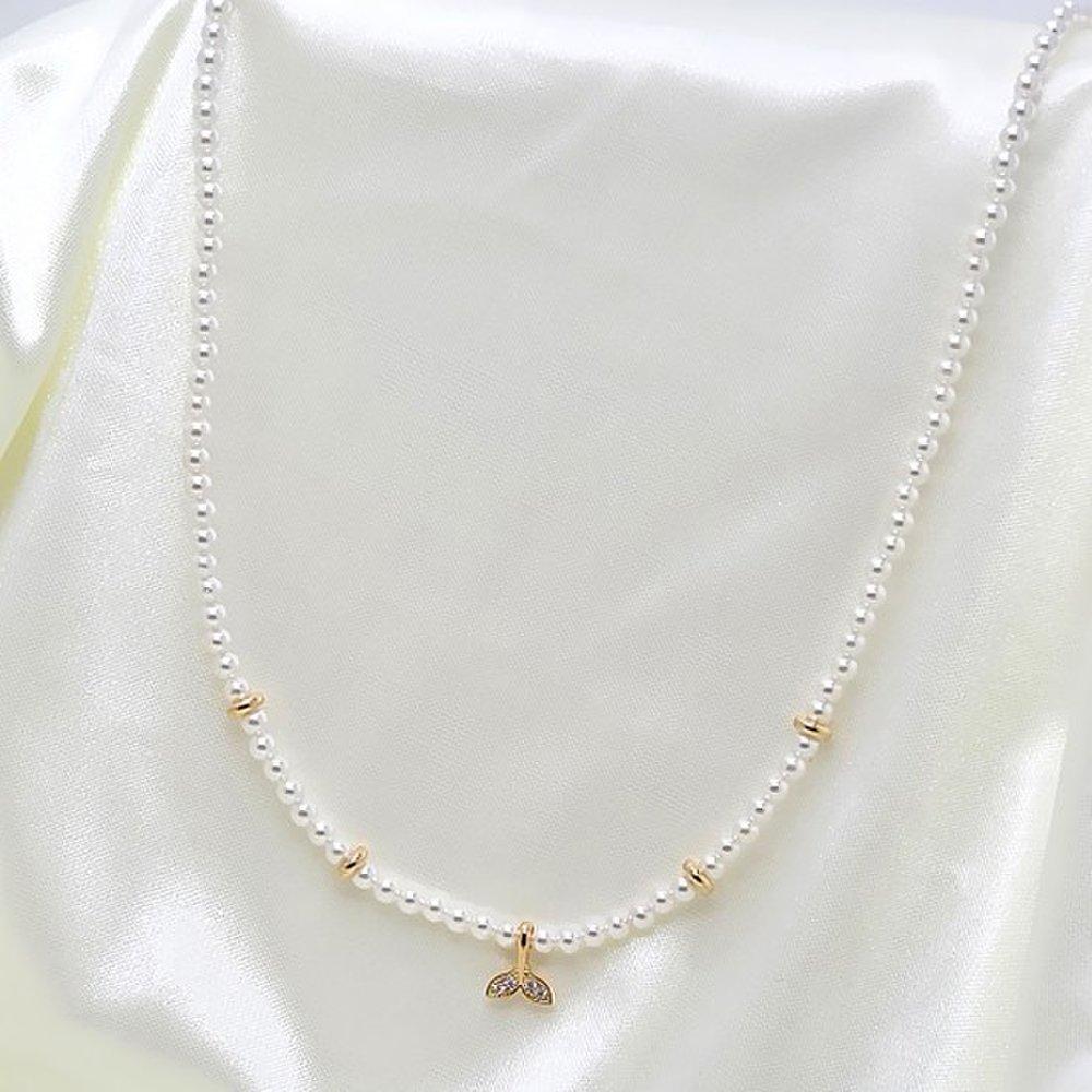 Dolphin Tail Pearl Necklace Nk161