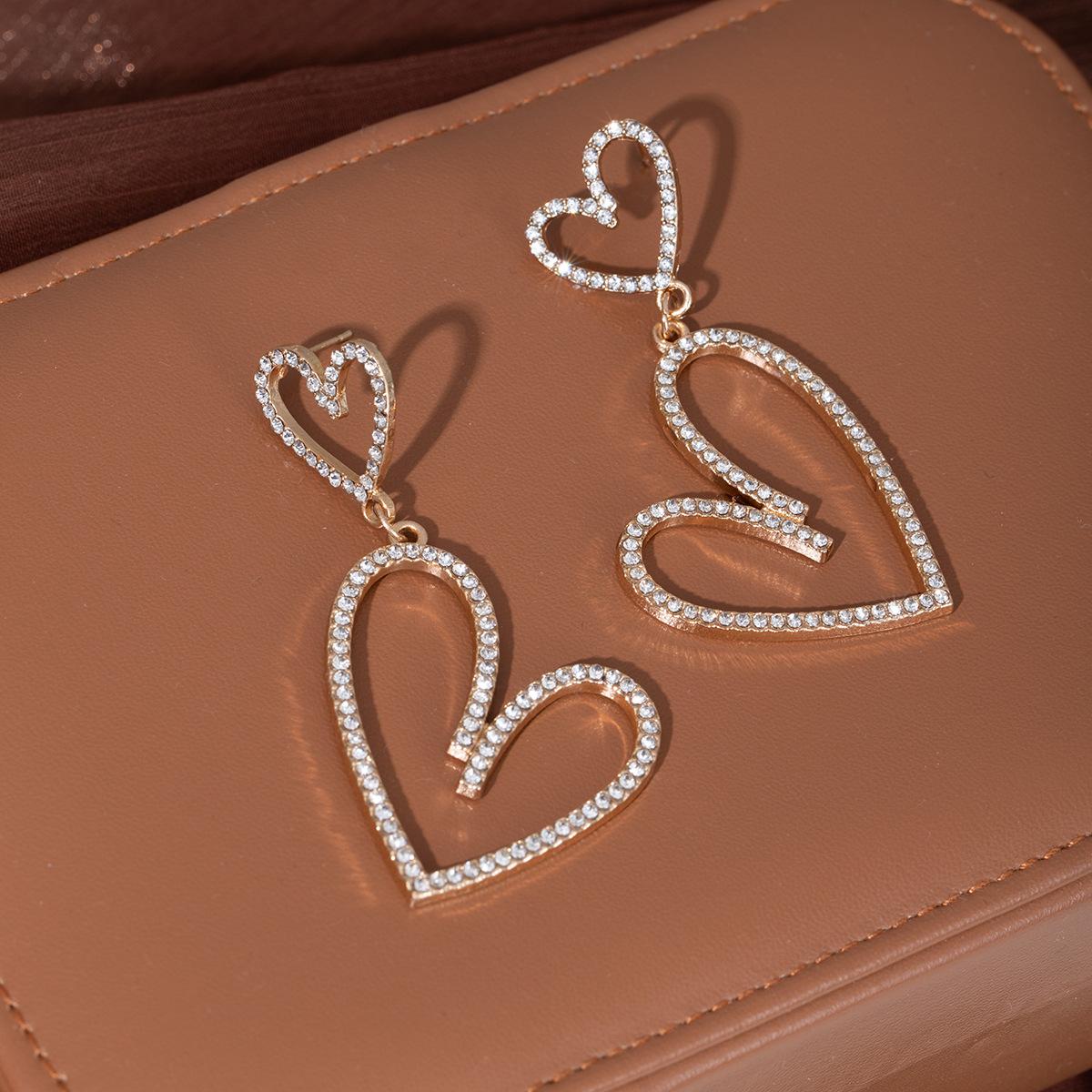 

Длинные серьги-сердечки Dongmen, Полные Алмазов и Сквозные, Преувеличенная Любовь и Холодный Ветер, Для Женщин