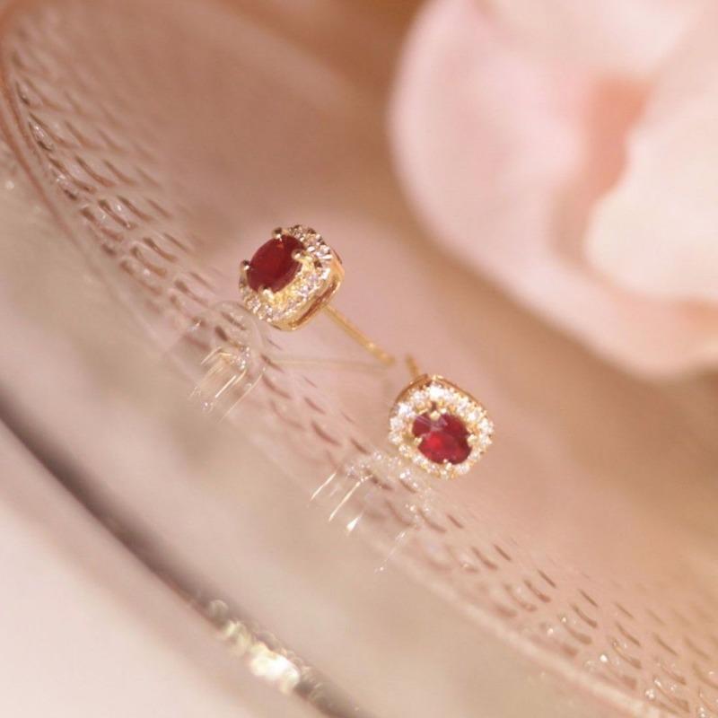 Shining  Inlaid Red Gemstone Crystal Square Earrings For Women New In Exquisite Stud Earings Fashion Party Jewelry
