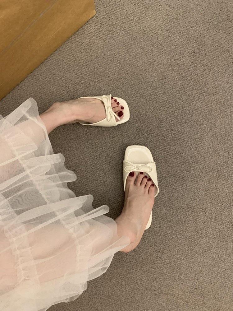 

French bow with wedge heel cool slippers women s summer wear 2025 new evening wind open-toed fish mouth sandals 35
