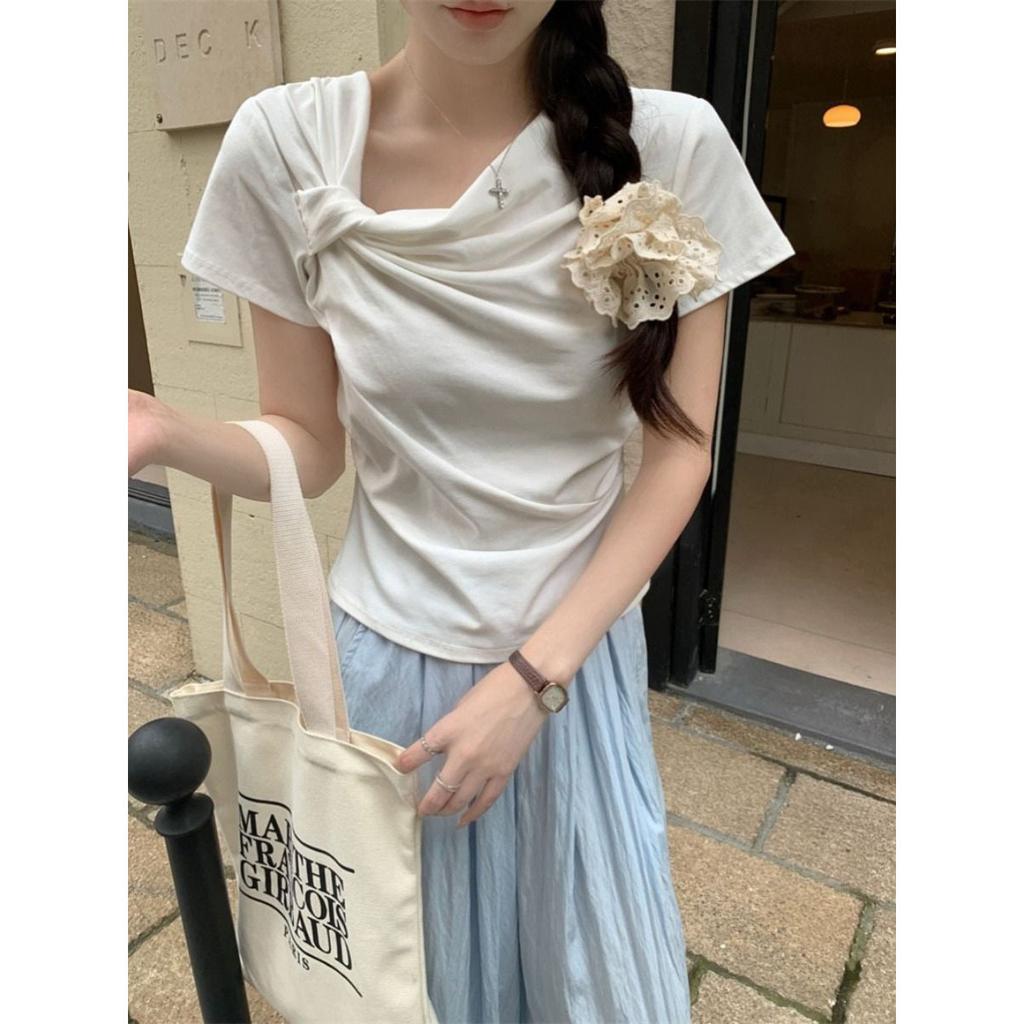 Design Straps Sweet Short-sleeved T-shirt for Women's Spring and Summer New Products, and White Bottoming Shirt for Girls