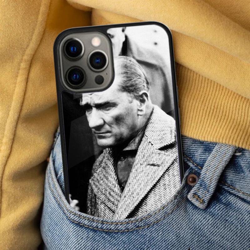 Mustafa Kemal Ataturk Soft Phone Case for iPhone 17 Air 16e Pro max 15 Pro 13 14 Plus 11 12 MagSafe Magnetic Coque