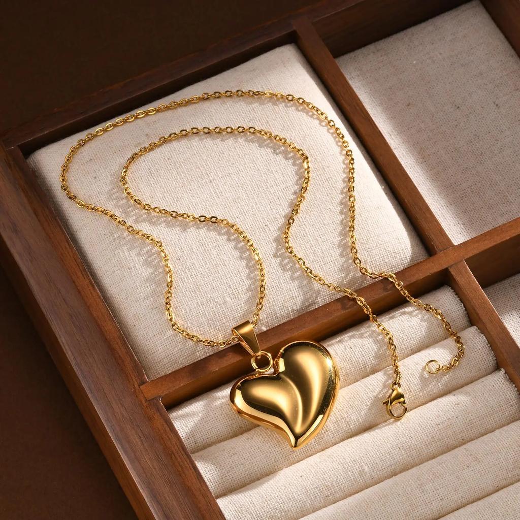 Stainless Steel Jewelry Romantic Heart Pendants Necklace For Women 18K Gold Color Mom Girlfriend Valentine's Day Gift