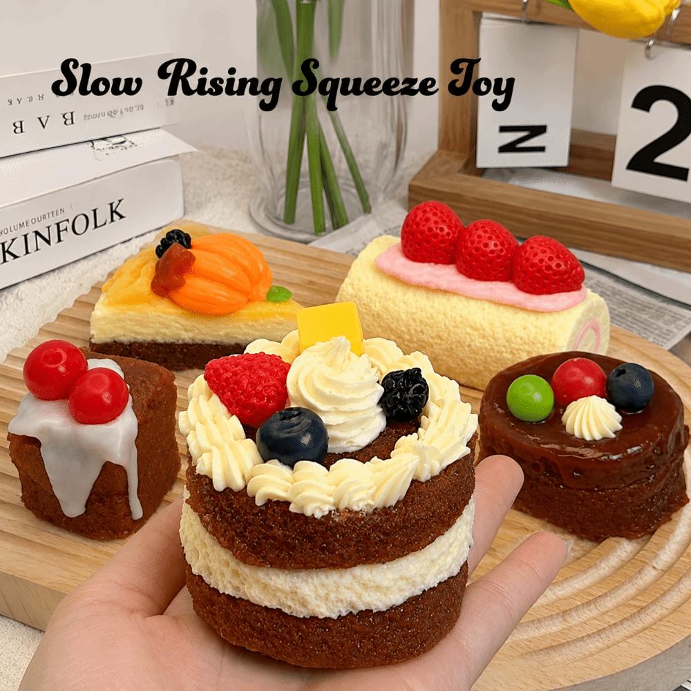 Simulation Slow Rising Squeeze Toy Mini Cute Cake Slow Rebound Toy Decompression Toy for Kid Gifts