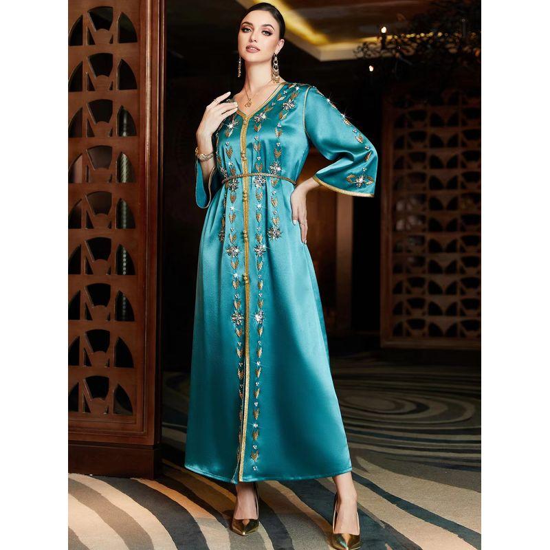 

Новое поступление Платье-миди с V-образным вырезом и разрезом, сшитое вручную из ткани «дрилл» V-образный вырез Ручная работа Дрилл Платье с разрезом Lake Blue S