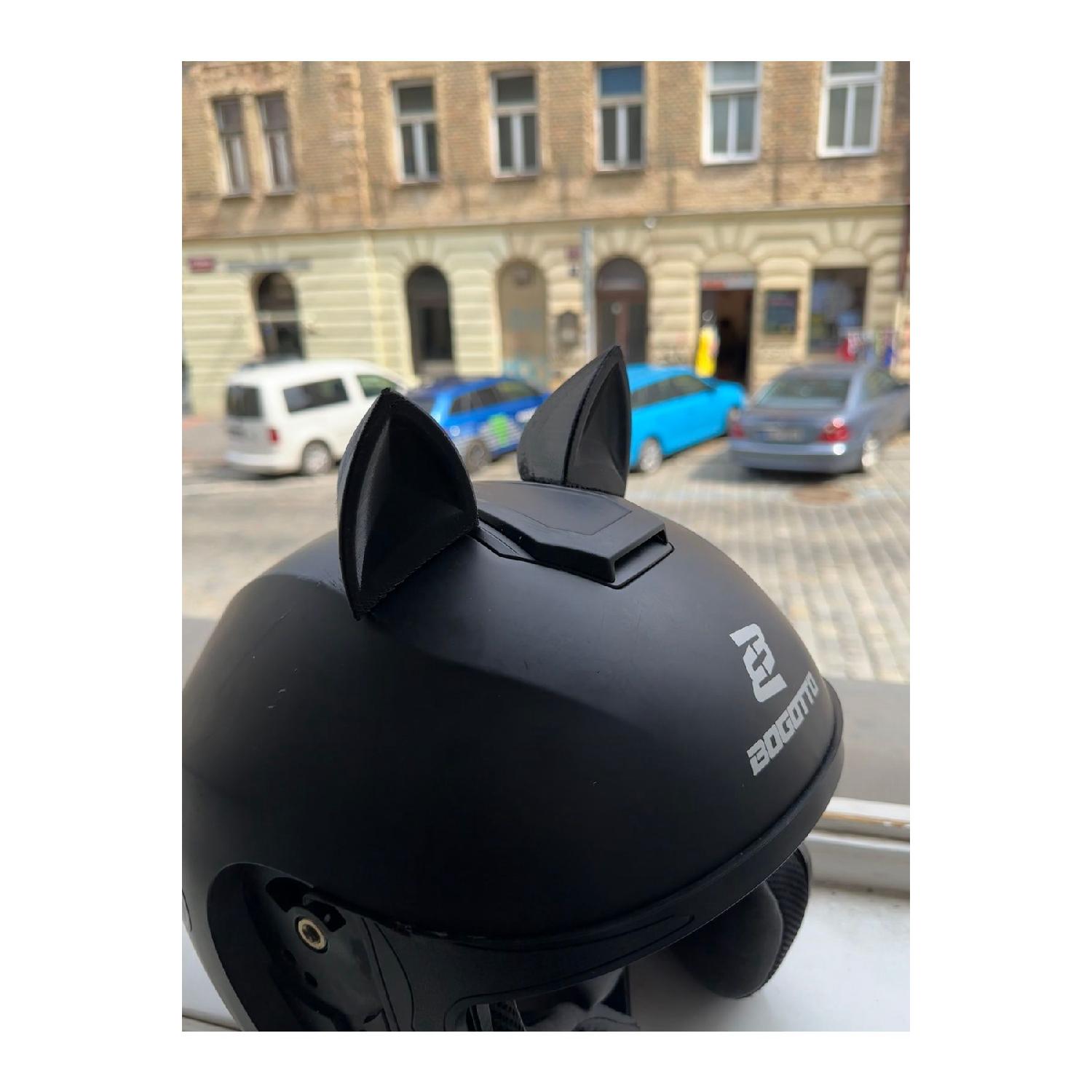 

Украшение для ушей кошки в виде шлема V2