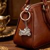 Motorrad Anhänger Schlüsselanhänger, Verschleißfester Tragbarer Schlüsselanhänger, 3D Metall Motorrad Schlüsselanhänger für Männer, für Rucksack Zubehör