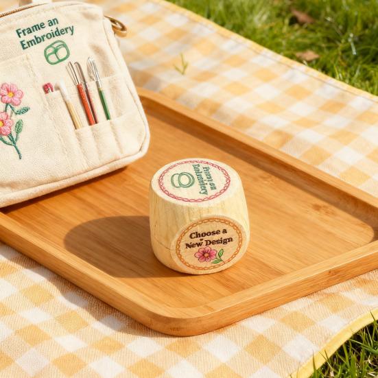 1/2/3/4Pcs Wooden Embroidery Dice with 6 Engraved Embroidery Tasks Solid Wood Embroidery Projects Decision Dice Embroidery Crafts Enthusiasts Gift