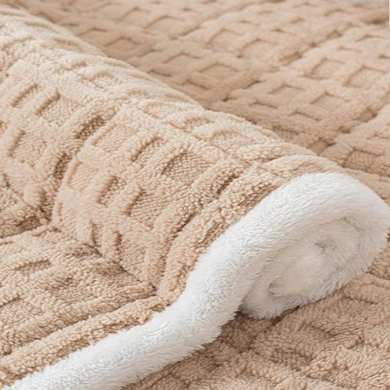 Autumn and Winter Plush Sofa Cover Jacquard Anti Slip Thick Warm Solid Color Simple and Comfortable Skin Friendly Sofa Cushion
