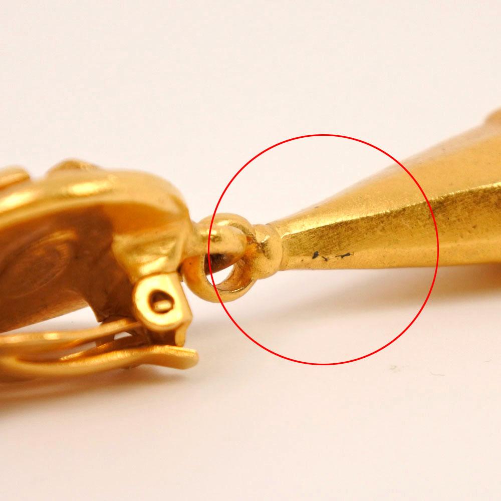 CHANEL Earring Swing / COCO Mark gold Plated Gold 29.8g Women Used