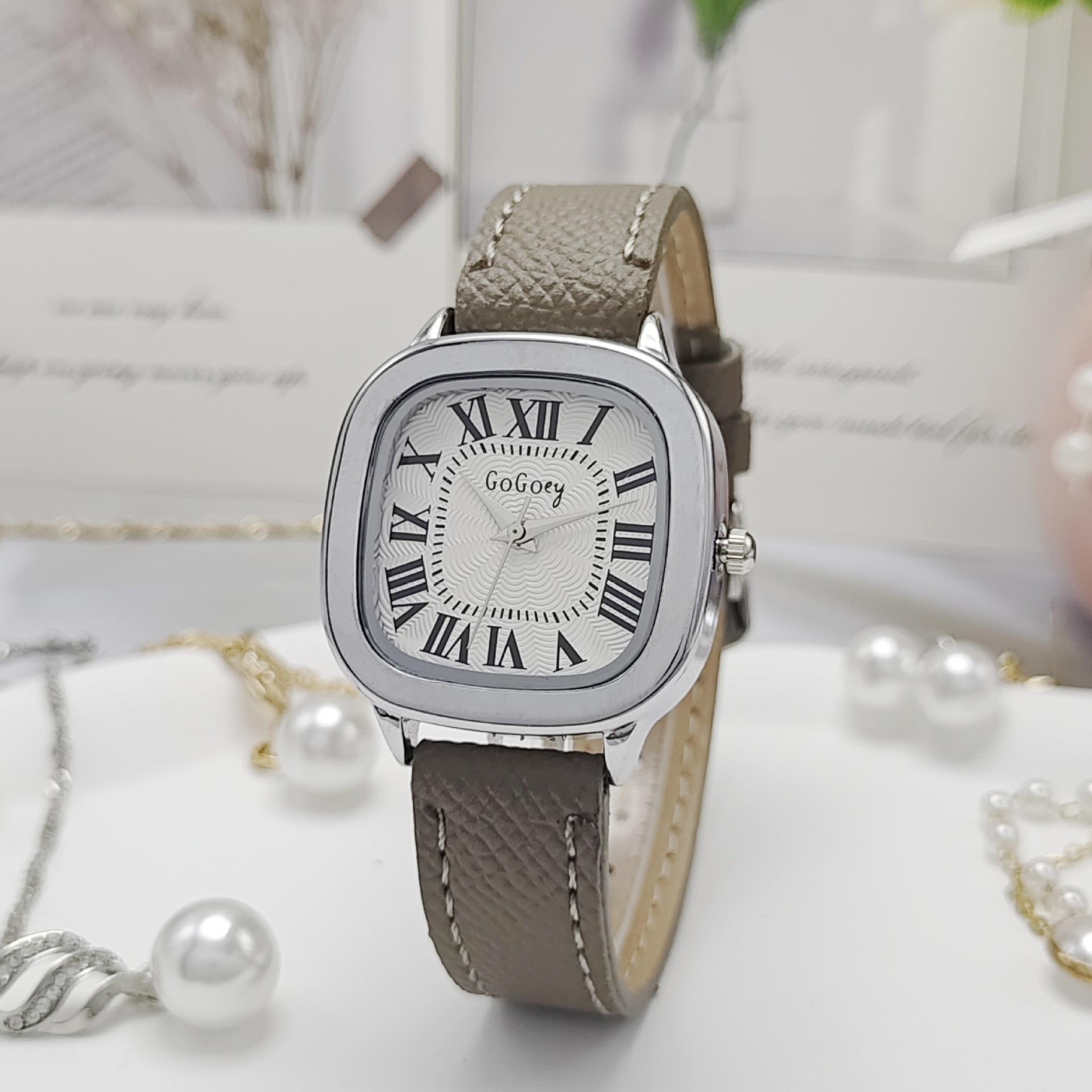 

New Fashion Simple Square Watch Female Roman Scale Niche Large Dial Ladies Quartz Watch Women Leather Wristwatches Montre