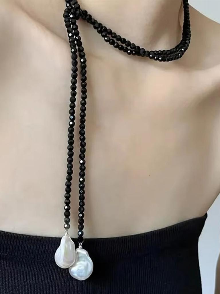 Retro Alien Irregular Baroque Pearl Pendant Necklace for Women Vintage Green Black Crystal Bead Long Necklace Neck Chain Jewelry