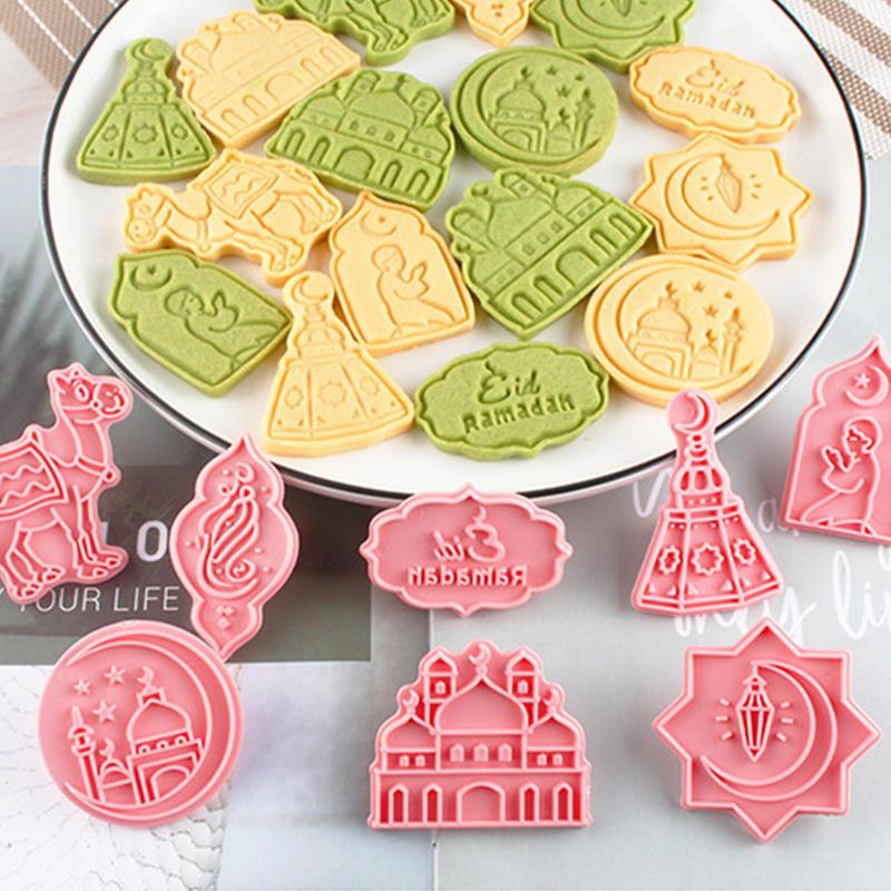 8Pcs Eid Mubarak Cookie Cutters Mold Biscuit Stamp Mould Ramadan Kareem Decoration Islamic Muslim Party DIY Cake Baking Tools