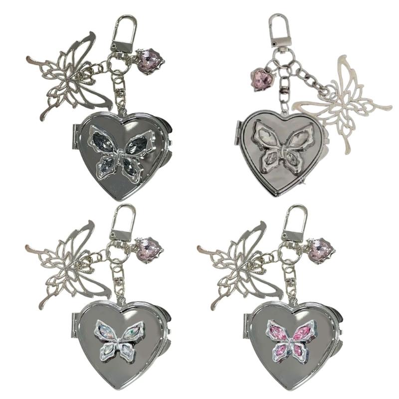 Vintage Style Butterfly Heart Keychain Lightweight Butterfly Heart Keychain With Vintage Appeal for Bags Keys Backpacks