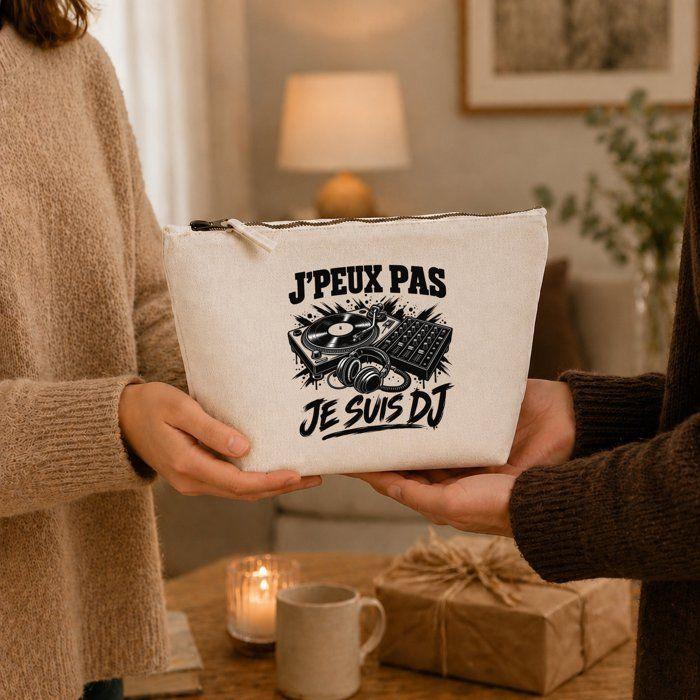 Trousse de toilette - PLANETEE - J’peux pas je suis DJ (J'peux pas minimaliste) - 100% coton - 3 L (28×19×9 cm) - Zip métal