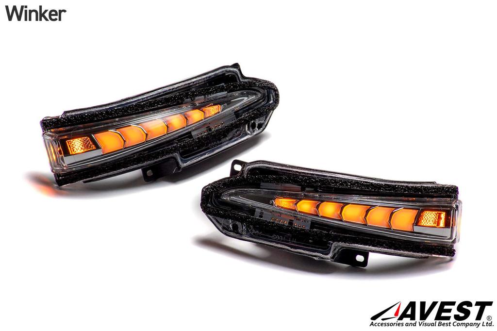 Flowing sequential door mirrors with turn signals and blue LEDs for Toyota and 80 series Parts by Noah, Voxy, Esquire. AVEST.