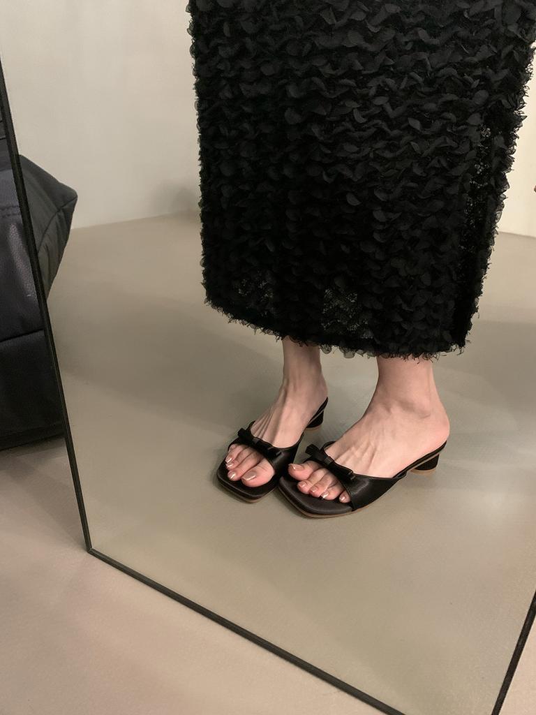 French Sandals Bow Slippers 2025 Summer New Fairy Shoes Outer Wear Temperament Thick Heel Sandals Women