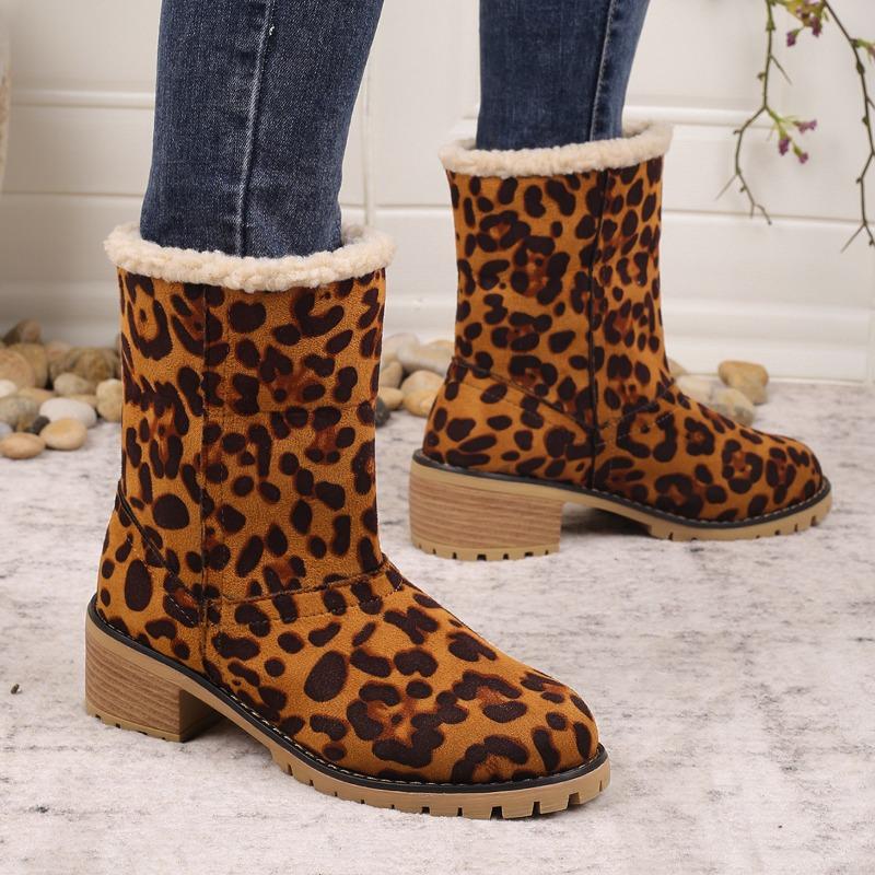 Winter new leopard print women's boots medium tube thick heel high heel fluffy snow boots large size cotton boots women