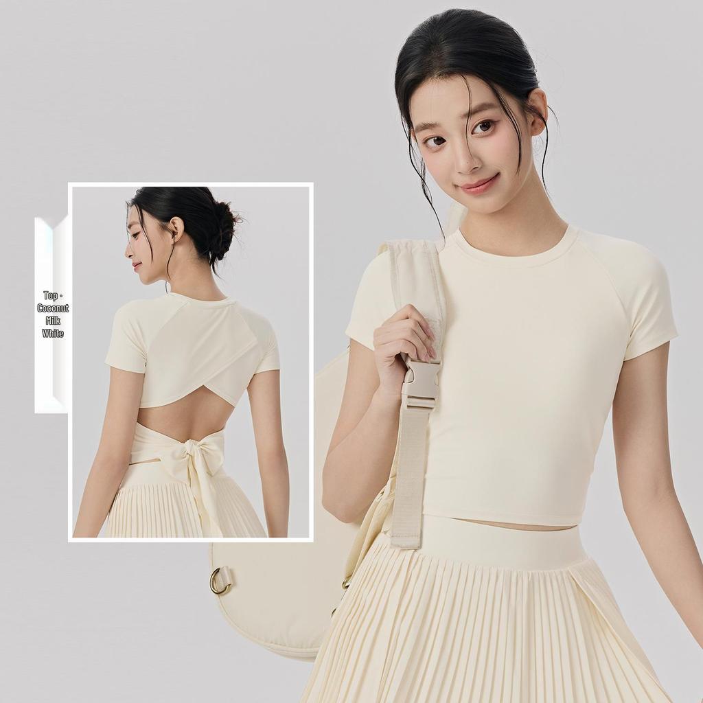 Women's Short Sleeve Yoga Suit & Pleated Tennis Skirt Set