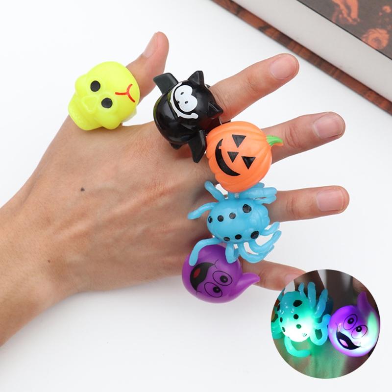 Luminous Prom Party Finger Lights Pumpkin Skull Glowing Ring Novelty Trick Or Treat Halloween Decor Flashing Toys