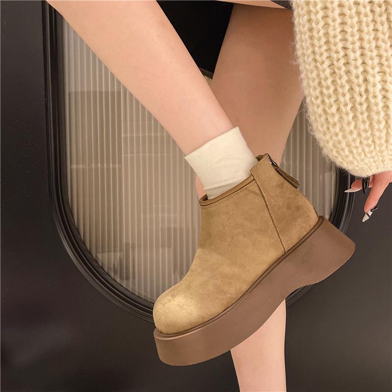 European Station 2025 Winter New Kapibara Frosted Leather Thickened Snow Cotton Boots Bread Shoes Small Women's Shoes