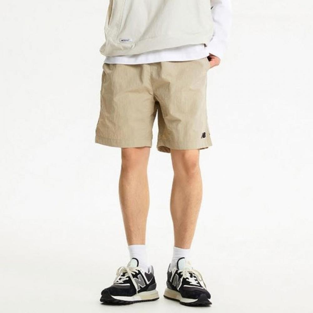 

New Balance Half Club Uni Heritage Woven 4.5 Shorts Nbnve21023 35 beige/75