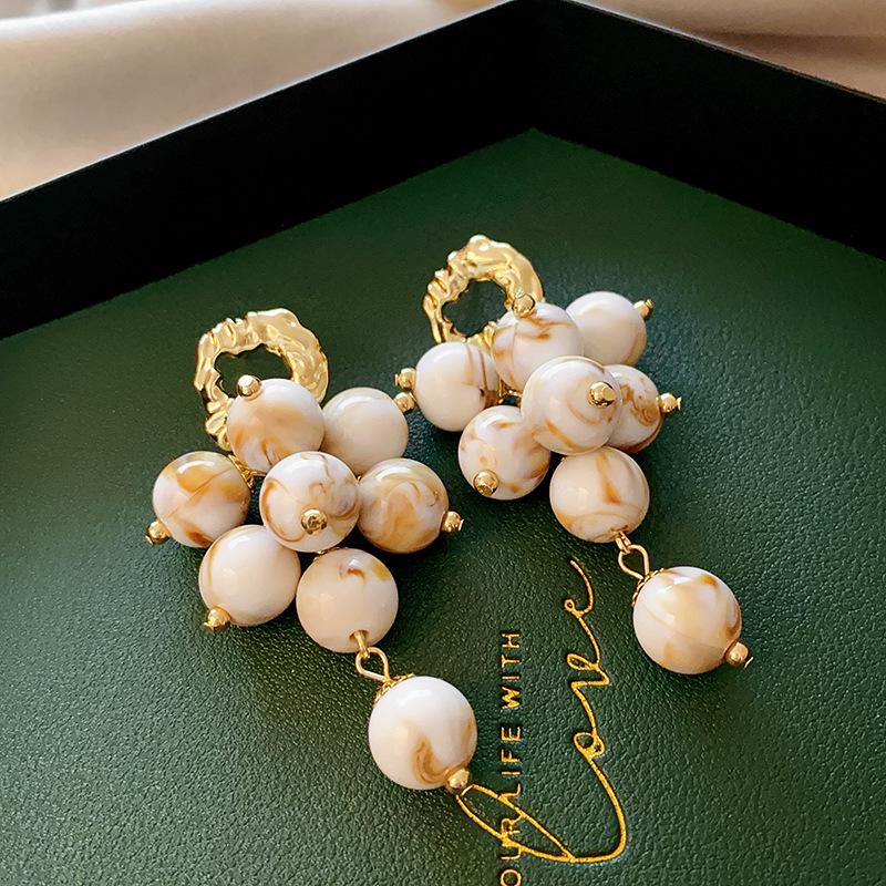 2024 Trendy High-End Pryskyřičné Náušnice s Třásněmi pro Ženy - Unikátní, Lehké, Exagerovaný Design