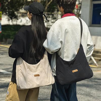 Dámske kabelky – Kabelky cez rameno