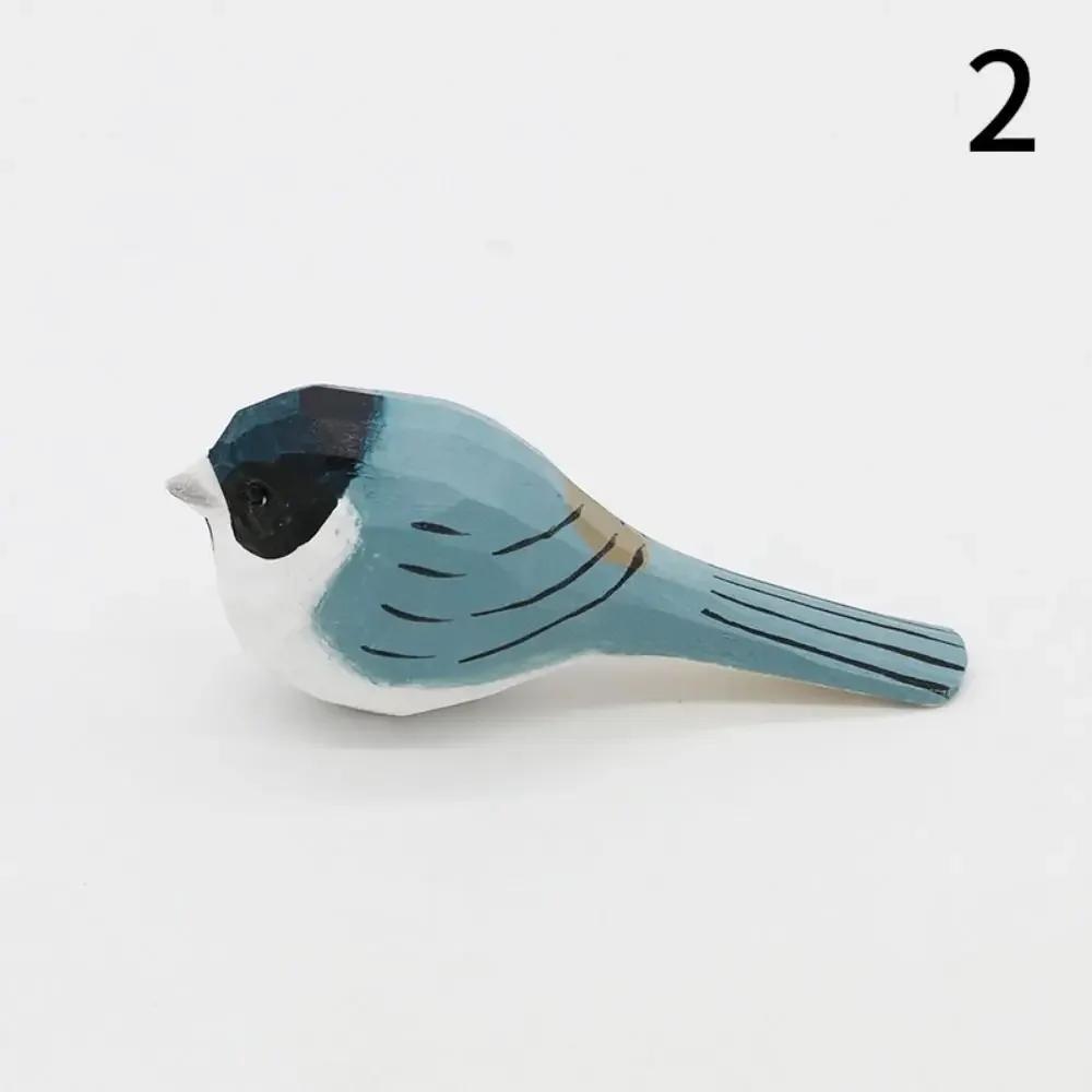 Creative Cute Wood Carving Bird Mini Carving Small Bird Ornament Handmade Painting Wooden Bird Figurine Tabletop
