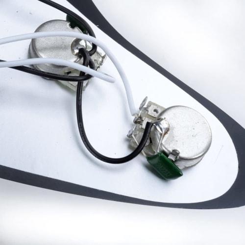 Musiclily Basic 11-Hole Stratocaster Pre-Wired Pickguard with SSS Alnico V Pickups for ST Stratocaster Electric Guitar, Black, 3-Piece Set