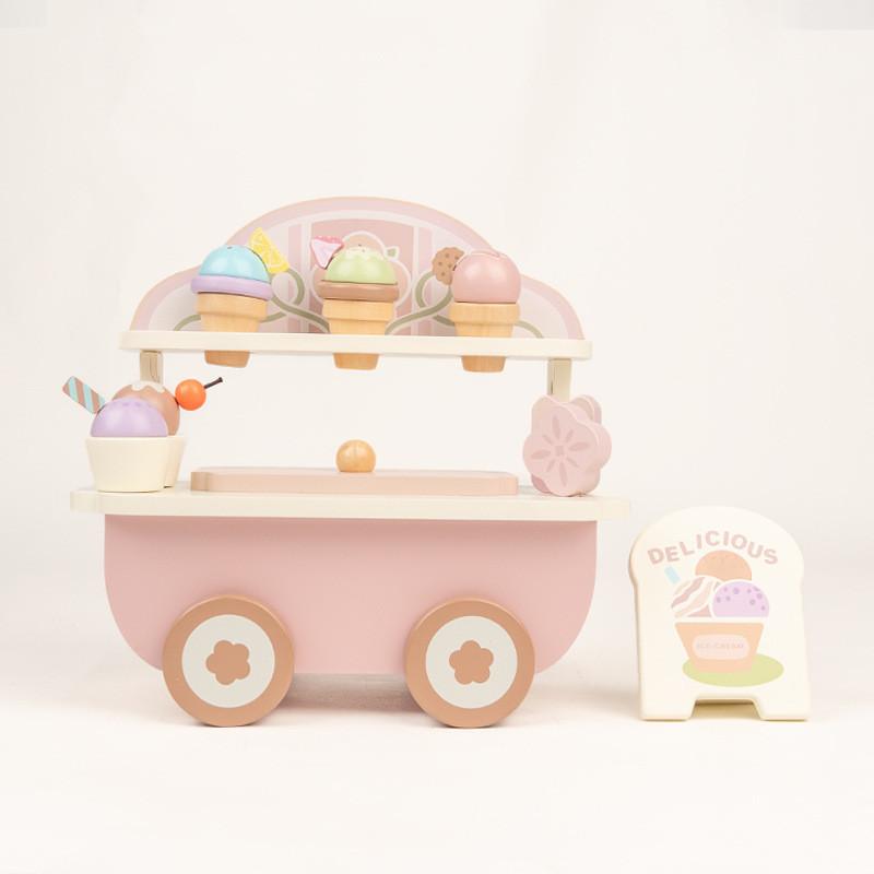 Hölzernes Spielküchen-Set für Kinder mit Besteck und Herd für fantasievolles Kochen