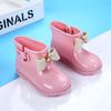Scarpe da Pioggia per Bambini Scarpe da Acqua Antiscivolo Stivali da Pioggia con Fiocco Decorativo per Bambine Stivali da Pioggia in Gomma Cartoni Animati Quattro Stagioni
