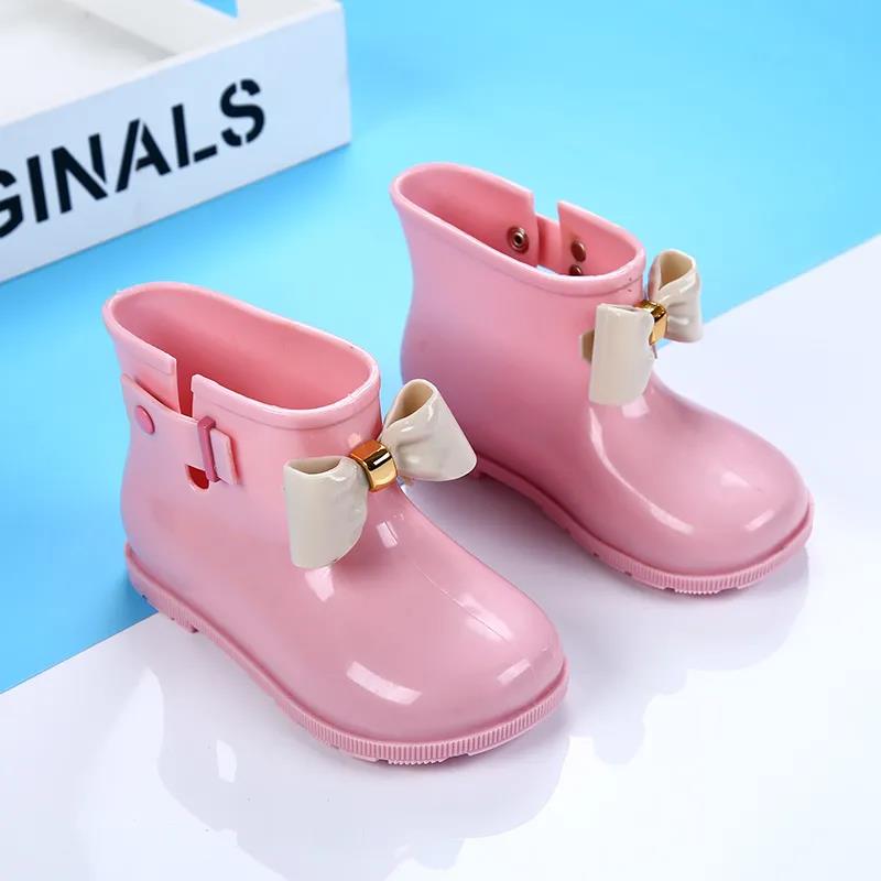 Scarpe da Pioggia per Bambini Scarpe da Acqua Antiscivolo Stivali da Pioggia con Fiocco Decorativo per Bambine Stivali da Pioggia in Gomma Cartoni Animati Quattro Stagioni