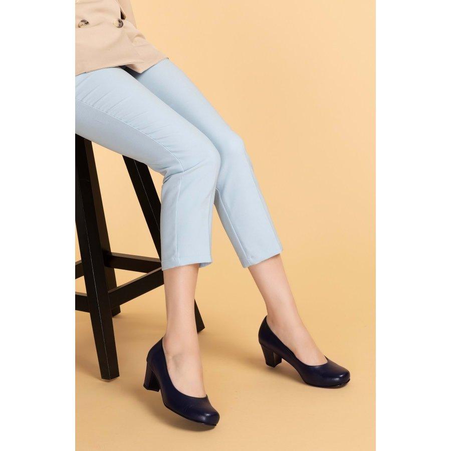 Women's Genuine Leather Block Heel Classic Shoes