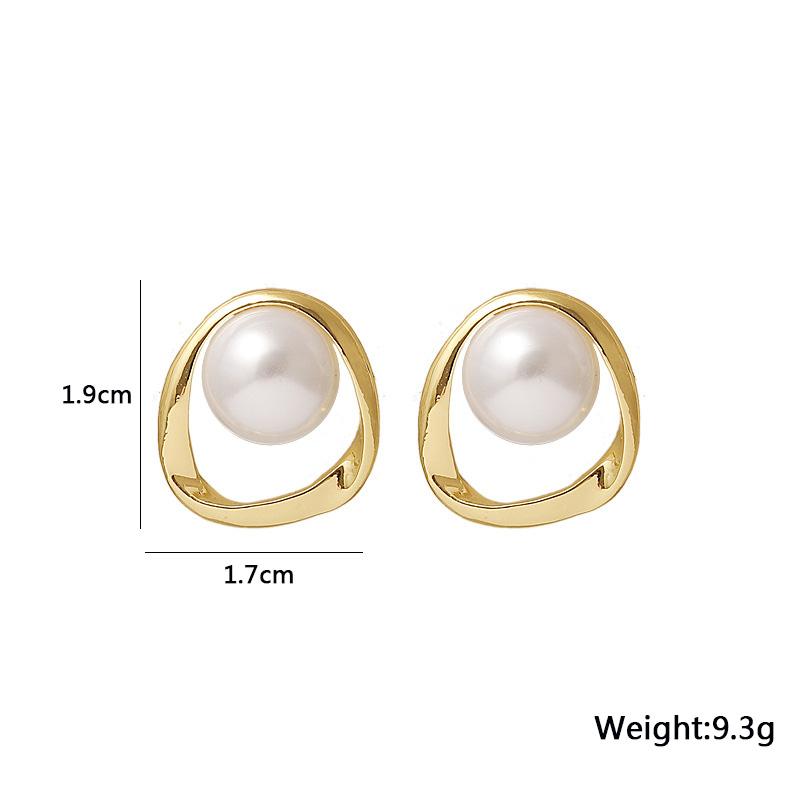 Imitation Pearl Earring For Women 2025 New Gold Colour Round Stud Earrings Christmas Gifts Irregular Design Unusual Earrings