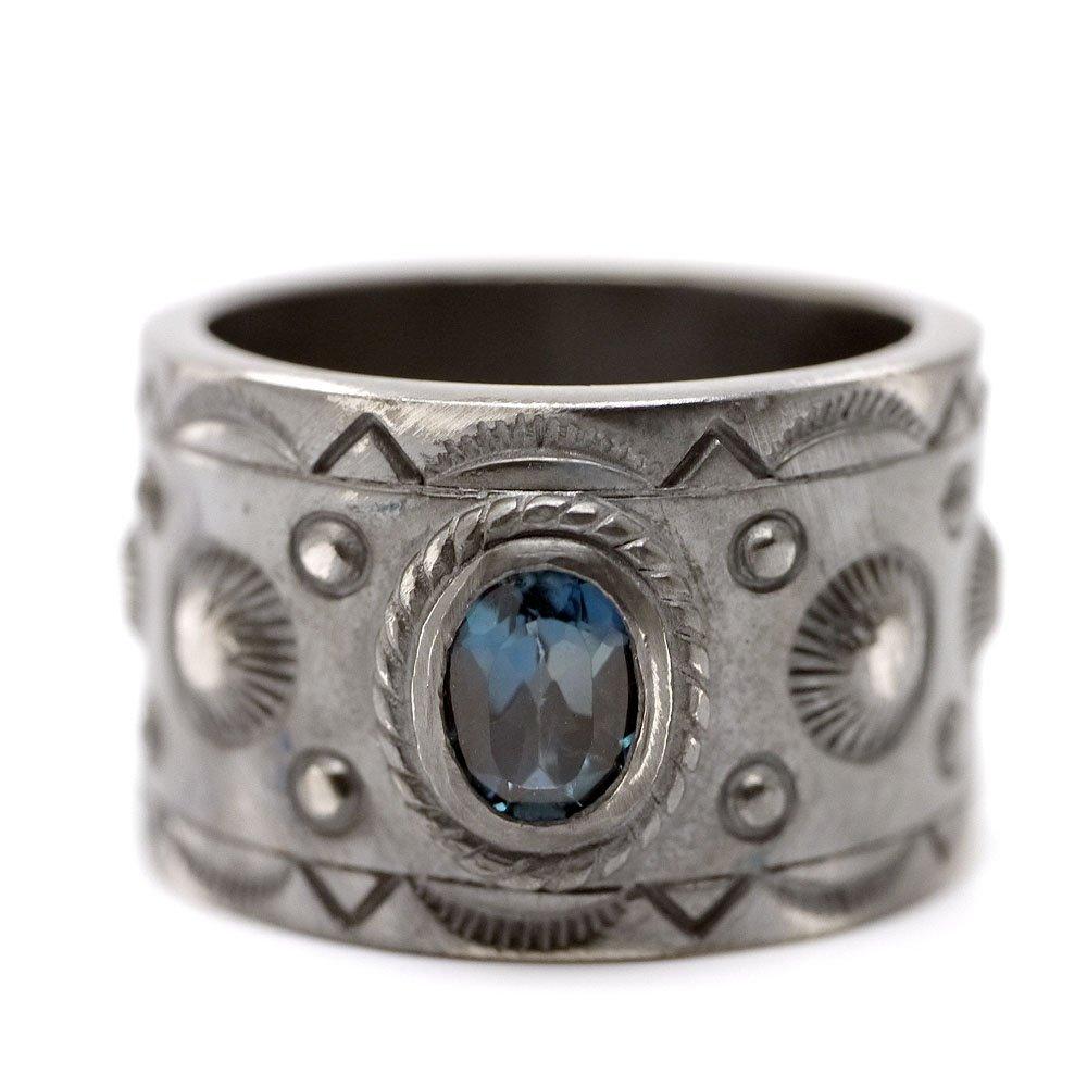 Silver One bi London Blue 925 Antique Flat Engraved Topaz, Silver, Black, Finish, Ring, Men's (Size 21)