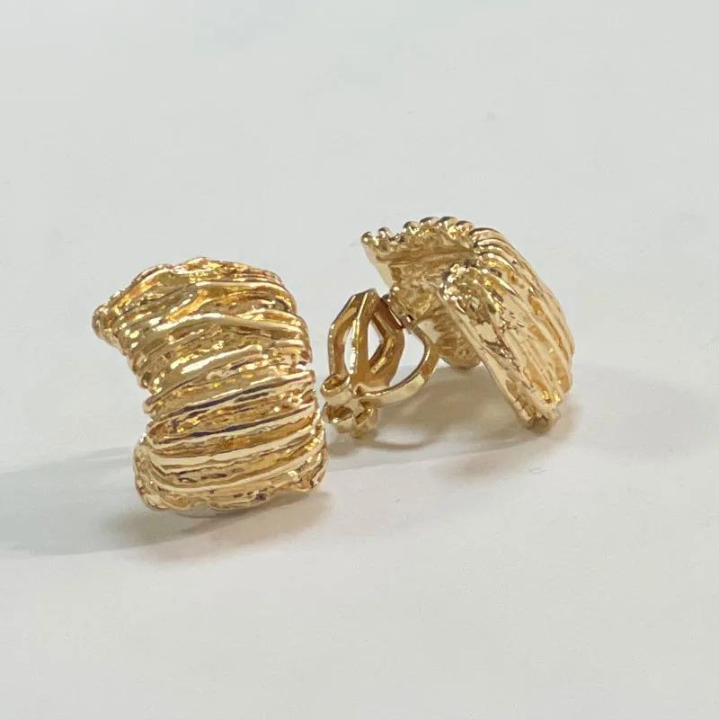Trendy Korean Minimalist Statement Clip Earrings Jewelry Elegant Gold Color Goemtric Clip Earrings Without Piercing for Women
