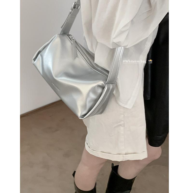 Korean Version of High-end Underarm Bag Women's 2025 New Fashion Soft Side Pillow Bag Wide Shoulder Strap One-shoulder Crossbody Bag