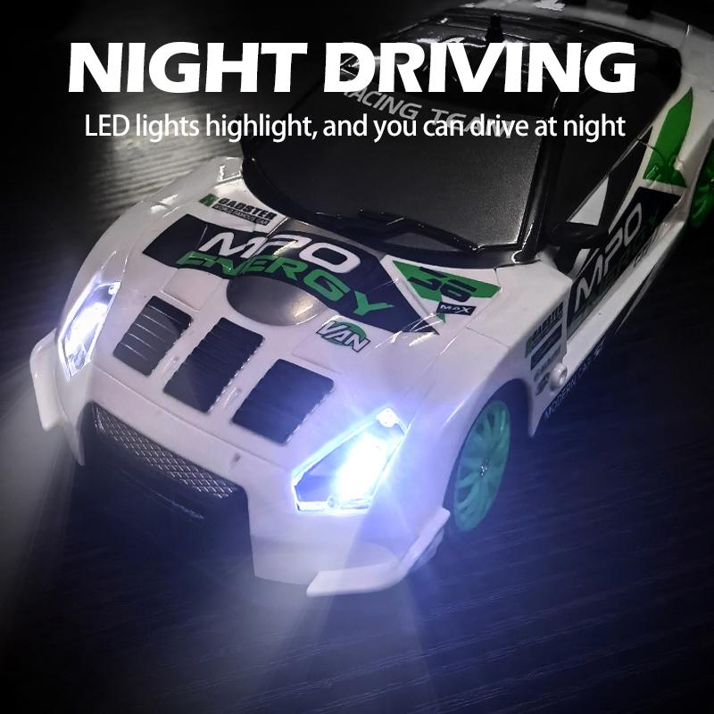 1/24 High Speed RC Drift Vehicle Cars Replaceable Tire 4WD GTR Competition Race Car Model Remote Control Racing Car Boy Toy Gift